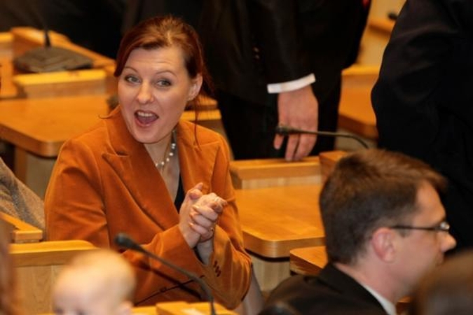D.Meiželytė: geriau būti marionete gyvenime, negu Seime