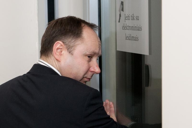 Prašoma ištirti R.Vaišnoro veiklą dėl banko „Snoras“ nacionalizavimo