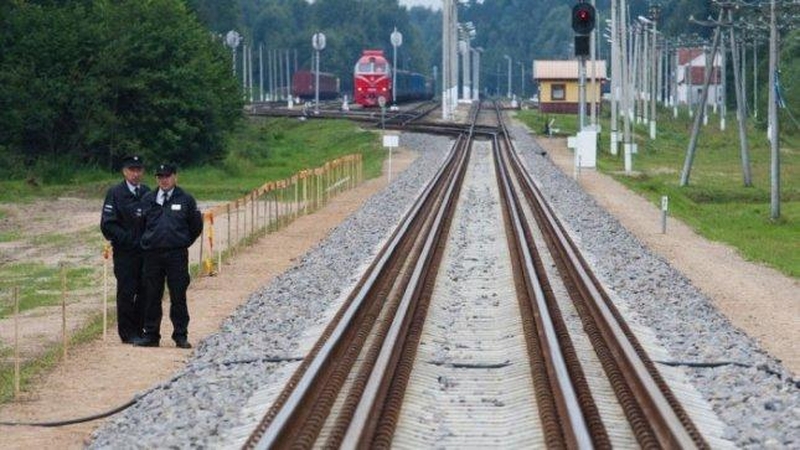 Bendra „Rail Baltica“ įmonė -  neįmanoma
