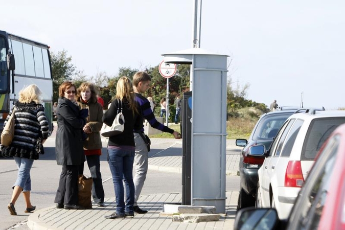 Klaipėdoje neliks nemokamų automobilių stovėjimo aikštelių? 