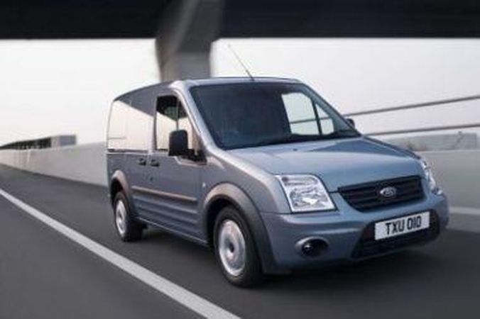 „Ford Transit Connect“ ir „Tourneo Connect“ jau atitinka „Euro 5“ reikalavimus 