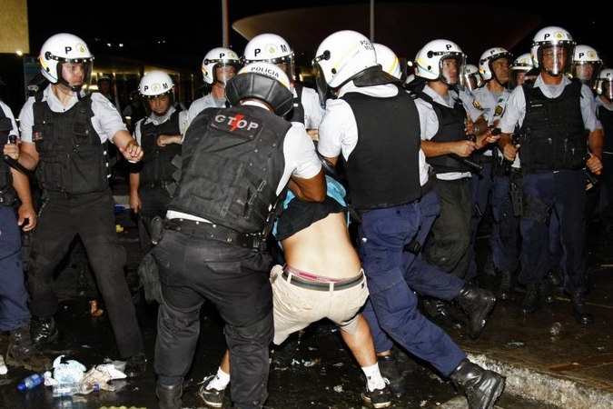 Protestuose Brazilijoje dalyvavo apie milijonas žmonių
