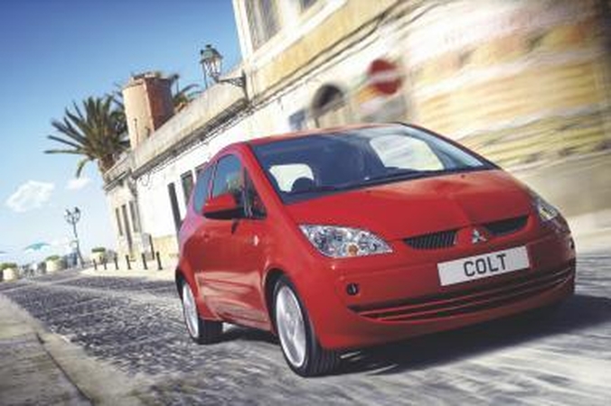 „Mitsubishi Colt“ - populiarumo viršūnėje
