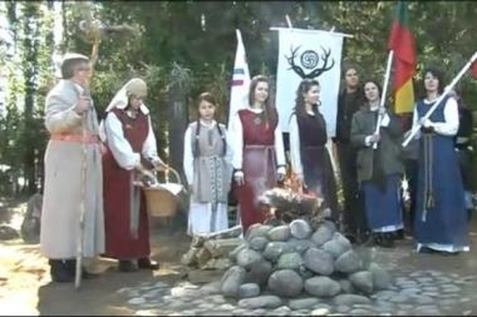 Molėtuose Jorė skelbia pavasarį gamtoje ir sieloje