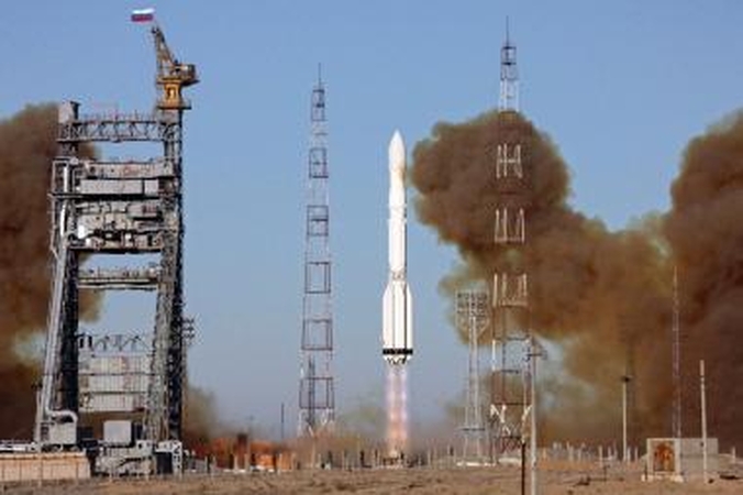 Kurs raketą astronautams į kosmosą skraidinti