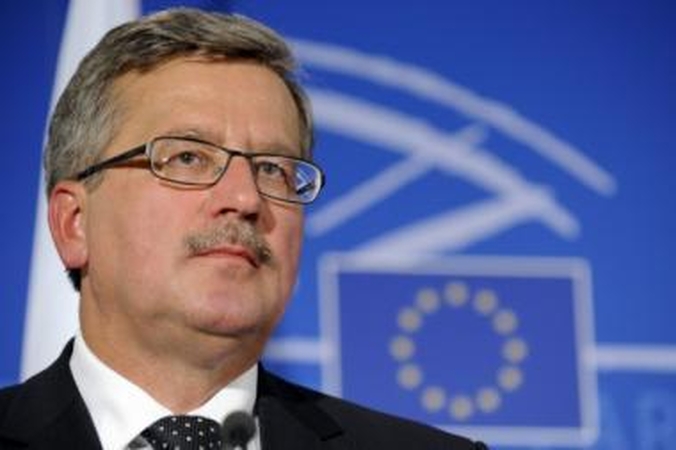 Lenkijos prezidento lėktuvo aukų artimųjų grįžimą iš Rusijos sutrikdė lainerių gedimai