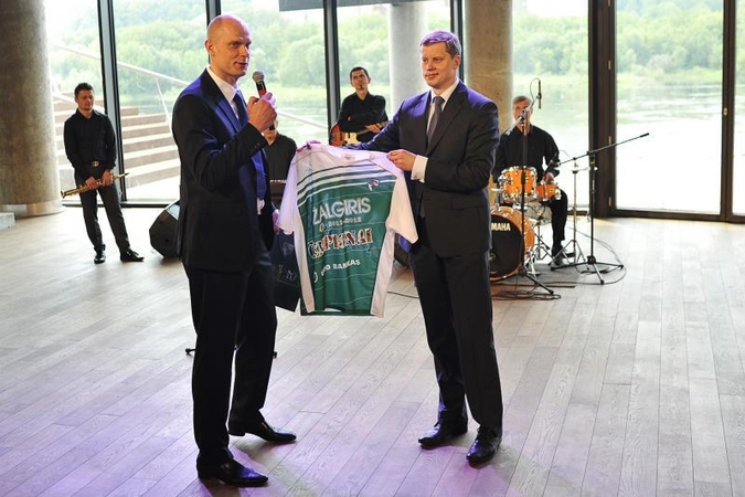 „Žalgirio“ arenoje pagerbti geriausi Kauno sporto klubai