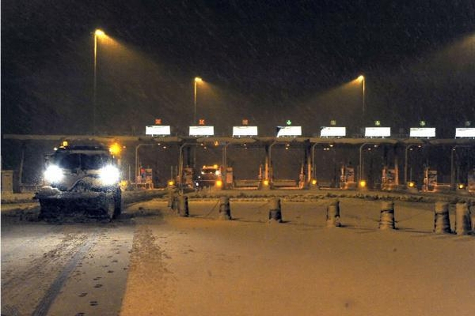 Graikija: pūga sukėlė begalinį chaosą (Foto)