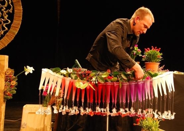Kauniečiams – žymių pasaulio floristų meistriškumo pamoka