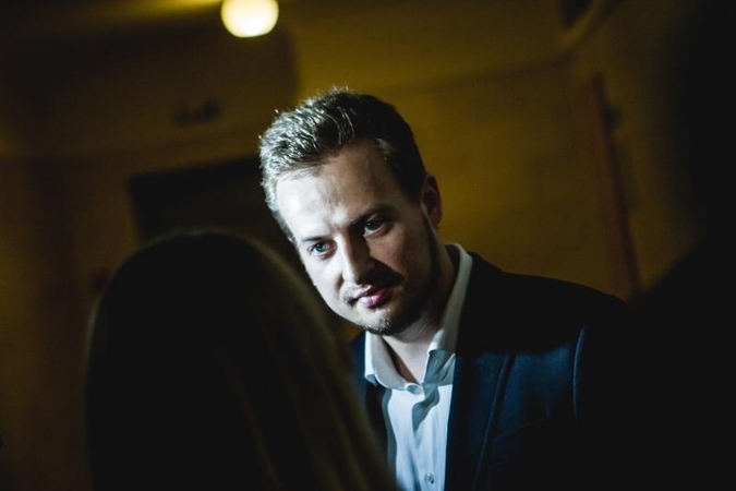 Buvusį N.E.O. atlikėją T. Lukoševičių teismas įpareigojo dirbti