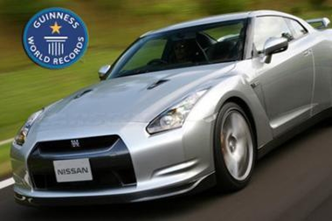 „Nissan GT-R“ pateko į Guinnesso rekordų knygą