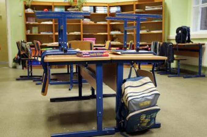 Jiezno gimnazijos mokytojai po šventinės dienos nepasirodė mokykloje 