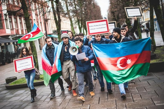 Kalnų Karabache apsilankęs teatras užsitraukė azerbaidžaniečių rūstybę