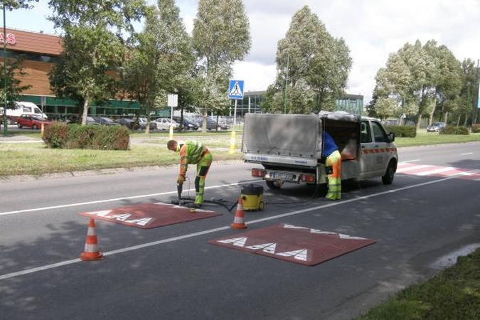 Klaipėdos gatvėse įrengti daugiau kalnelių neleista