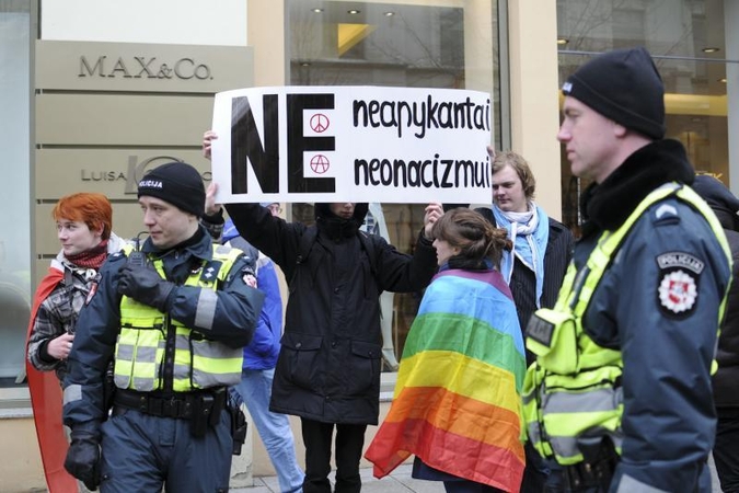 Teismas įpareigojo Vilnių persvarstyti gėjų eitynių vietą (komentaras)