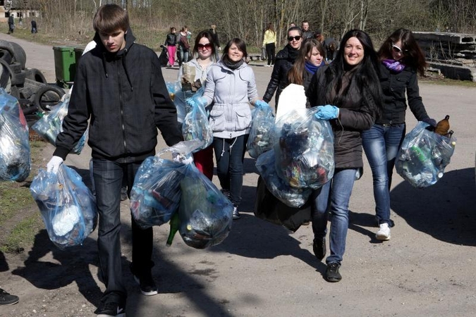 Marijampolės nuteistieji  pirmieji prisidėjo prie akcijos „Darom“ 