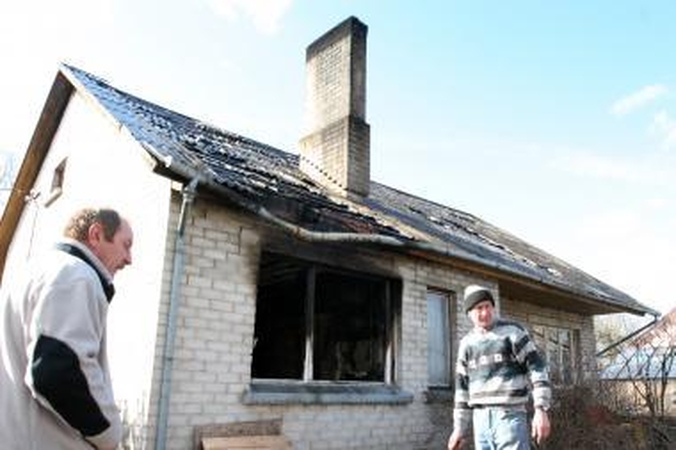 Klaipėdos r. dūmuose užtroško vyras