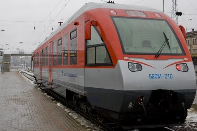 Susisiekimo traukiniais tarp Vilniaus ir Kauno nebus bent iki 23 val.
