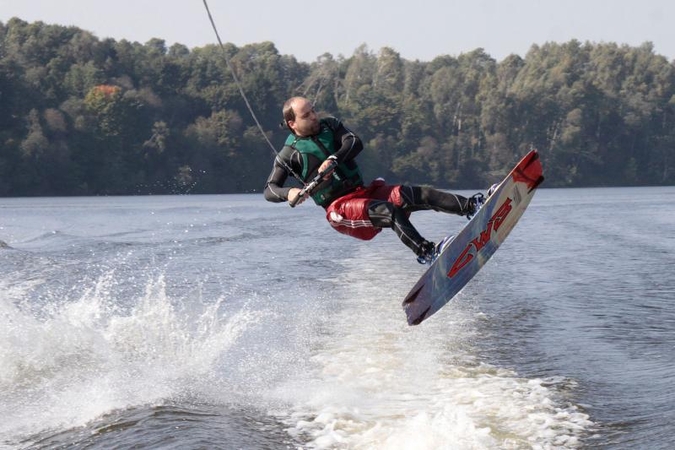 Ar Kaunui reikia vandens slidžių parko? 