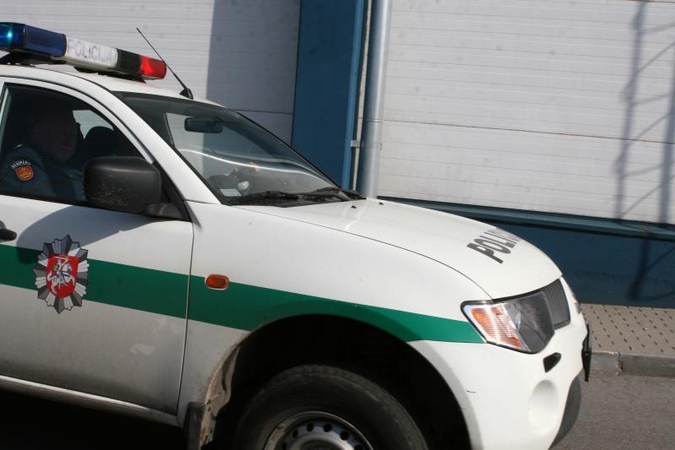 Pažeidėjas Klaipėdos rajono policijos pareigūnui siūlė 150 Lt kyšį