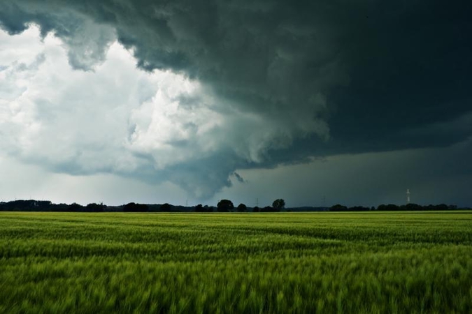 Biržų rajone kaimą nusiaubė viesulas: nukentėjo 30 sodybų