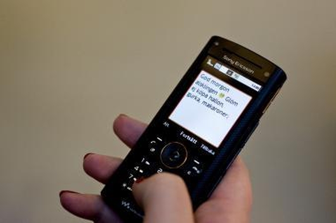 SMS siuntinėjimas vairuojant bus pažabotas