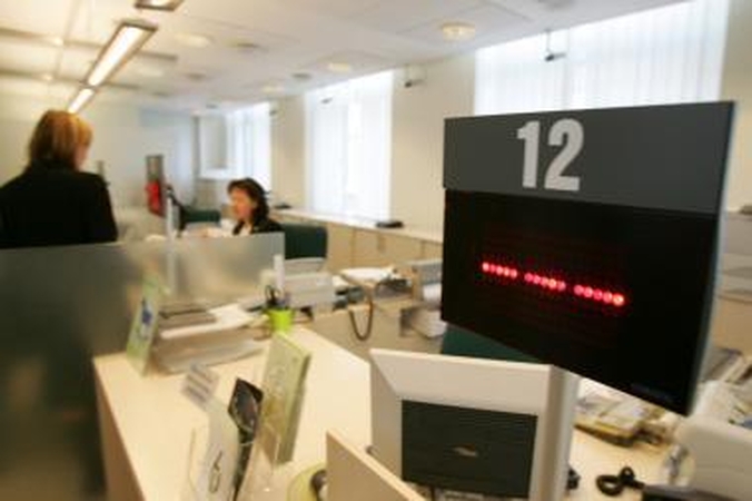Finansiniai neramumai perskirstė bankų rinkos dalis