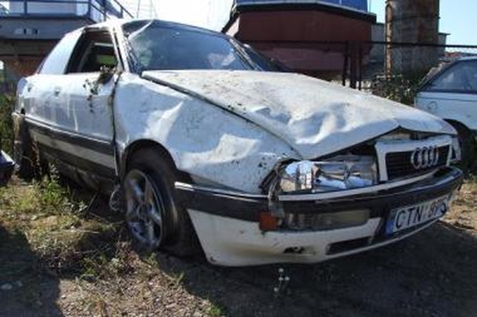Šilutės r. verčiantis mašinai žuvo vairuotojas
