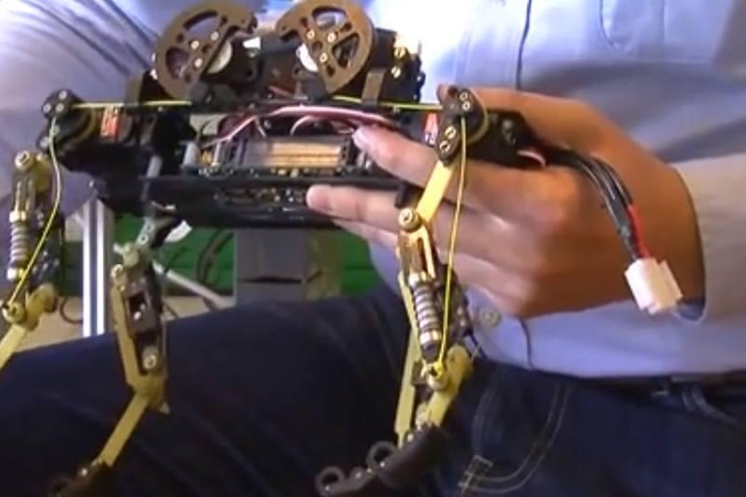 Sukurtas katės judesius imituojantis robotas