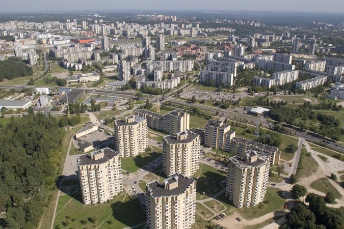 Balandį Vilniuje mažėjo senos statybos butų kainos