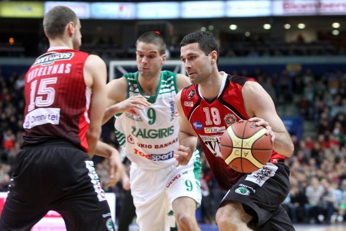 „Lietuvos rytas“ už A.Rašičiu užsiprašė serbo