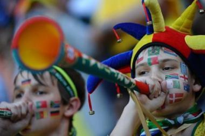 UEFA uždraudė į stadionus neštis vuvuzelas