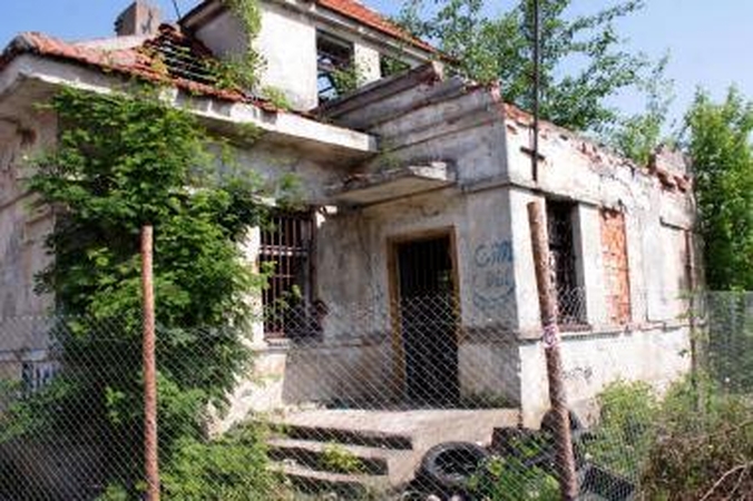 Savivaldybė užsandarins jai priklausančius negyvenamas patalpas