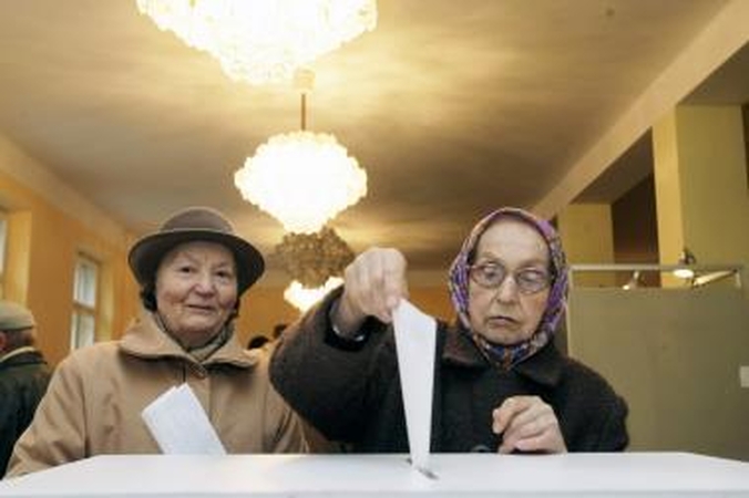 Seimas nemano, kad į EP turėtų būti leista kandidatuoti nepartiniams
