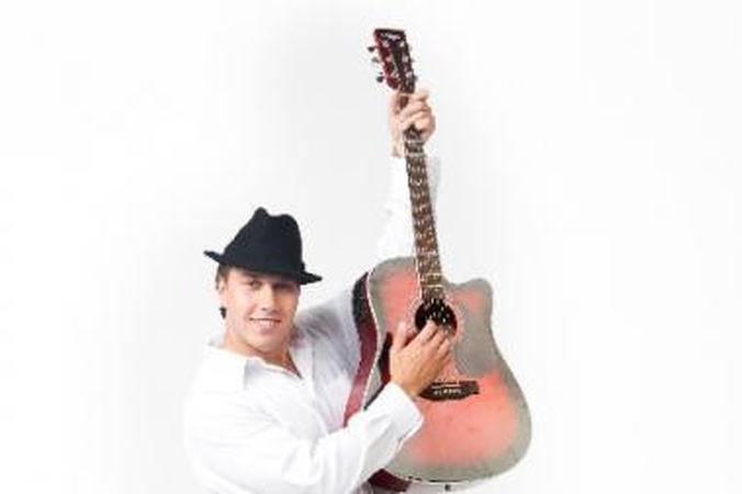 Teisininkas LNK „Muzikos akademijoje“ mes svorį