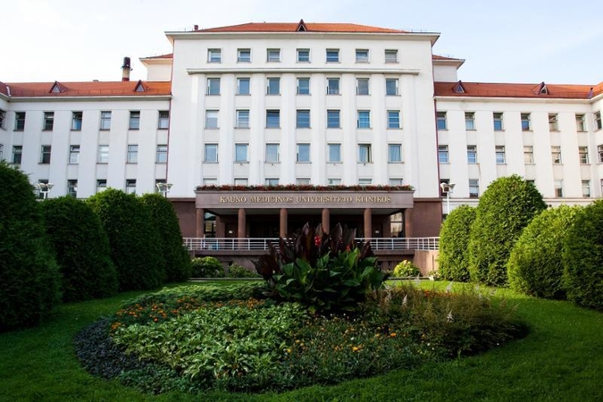 Persodinant kepenis pažeidimų buvo, tačiau bausti medikų nenori