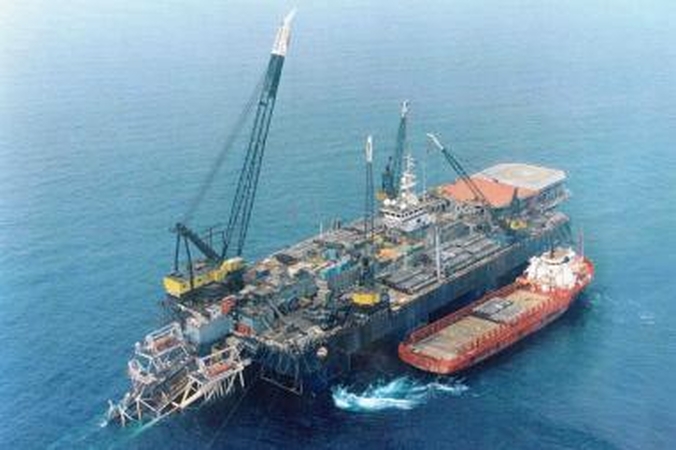 Aplinkosaugininkai prašo Suomijos teismo uždrausti "Nord Stream" dujotiekio tiesimą