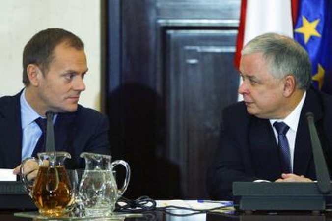 Lenkijos vadovai kaltina vienas kitą girtuokliavimu