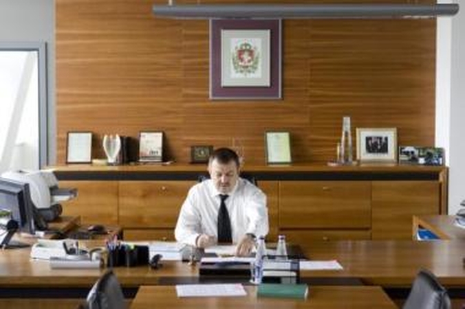 Vilniaus politikai įtaria, kad V.Navickas mero kėdės geruoju neužleis