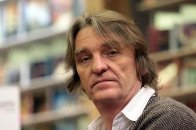 Nekategoriškas: M.Burgessas įsitikinęs – kartais pabardami, tėvai turėtų leisti paaugliams mėgautis gyvenimu.