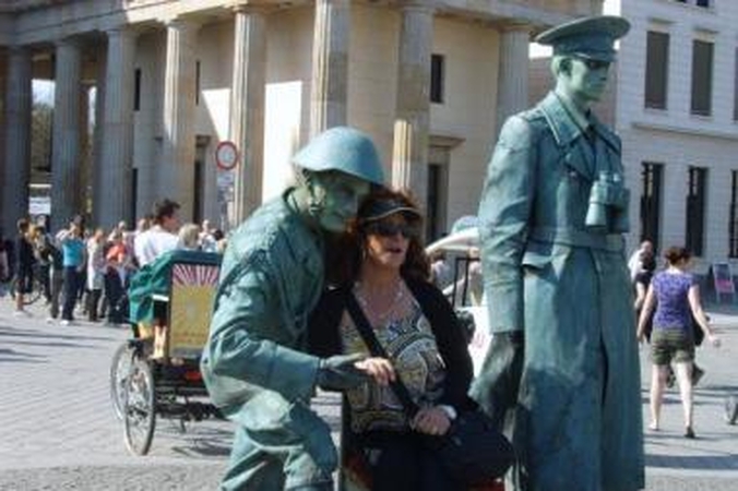Atminimui: nusifotografuoti su praeities šmėklomis trokšta ir vaikai, ir suaugusieji.
