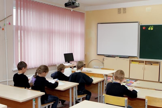 Uostamiesčio valdininkai ir politikai vengia moksleivių iš rajono
