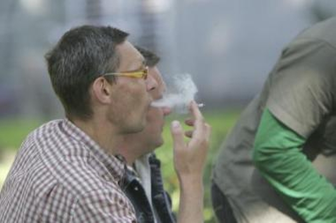 Nuo šiandien didėja PVM mokestis bei akcizas cigaretėms