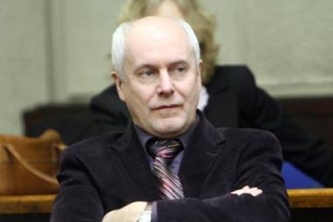 Valdininkų armija vis didėja