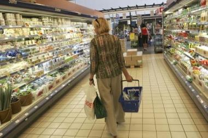 Klaidinimas: iš parduotuvės parsineštus produktus patariama iškart ištraukti iš vakuuminių pakuočių.