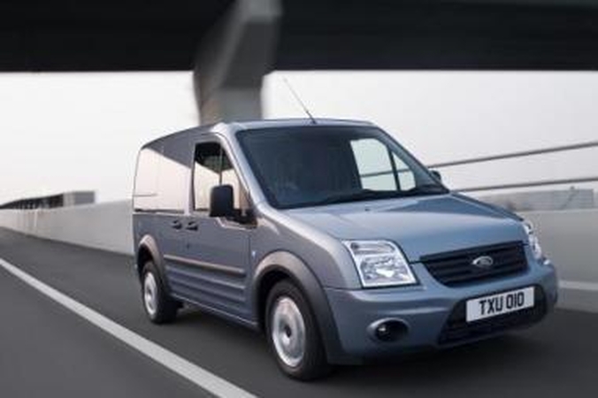 Taikinys: kuklesnis ir šiek tiek mažiau arklių pasikinkęs "Connect" didžiausiu savo konkurentu laiko "Volkswagen Caddy".	Gamintojų nuotr.