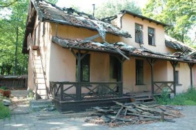 Istorija: vyninę "Metų laikai" gaisras nusiaubė 2007 metų pavasarį.