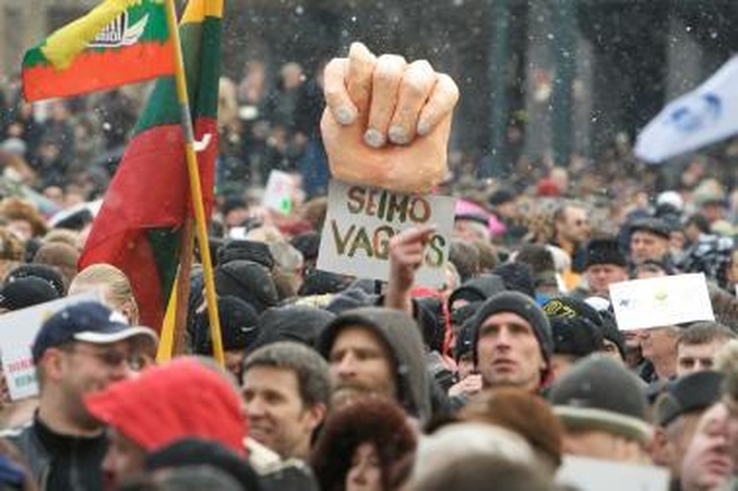 Valdžiai duotas mėnuo