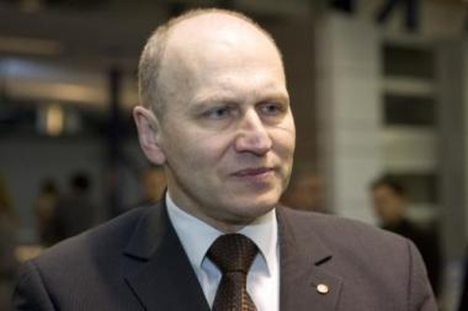 Permainos: VSD vadovui P.Malakauskui duotas aiškus signalas, kad valdžia juo nepatenkinta.