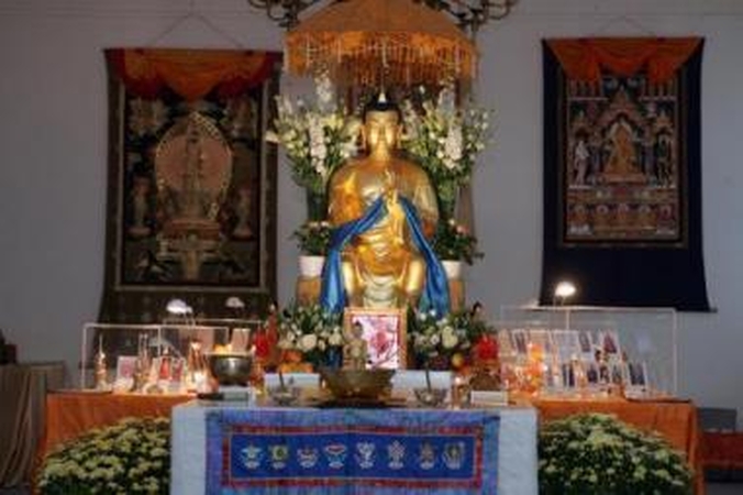 Smalsumas: kitų religijų žmonėms taip pat buvo įdomu pamatyti retus eksponatus.